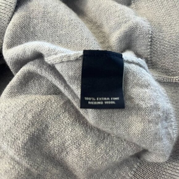 Hart Schaffner Marx Merino Wool Sweater Men's Size Large V Neck Silver Grey - Picture 4 of 5